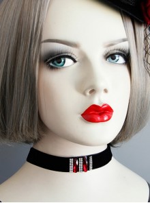 Simple Fashion Gothic Retro Red Resin Diamond Row Diamond Black Velvet Female Short Necklace