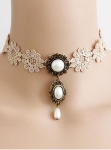 Fashion Retro Baroque Golden Lace Flower White Pearl Female Short Necklace