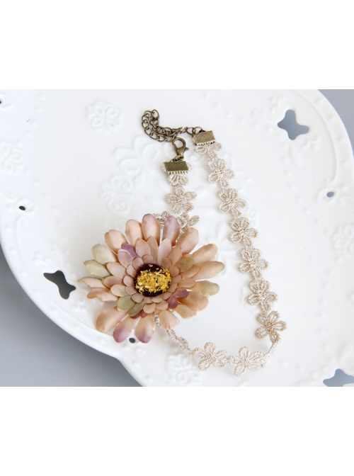 Fashion Retro Personality Pink Simulation Flower Golden Lace All-Match Female Short Necklace