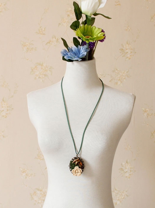 Creative Fashion Retro Mushroom Leaves Woolen Flowers Long All-match Sweater Necklace