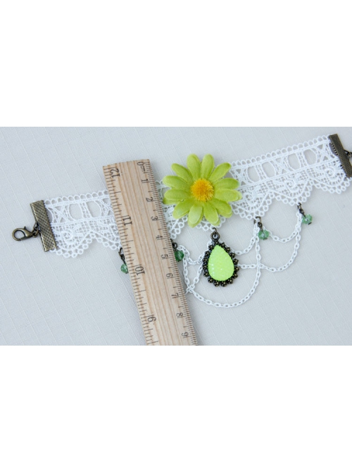 Fashion Retro Bride Green Flowers White Lace Tassels Gemstone Pendant Female Armband