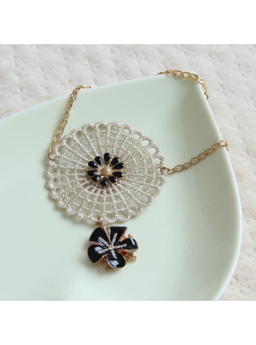 Handmade Fashion Simple Female Retro Golden Lace Black Small Flower Anklet