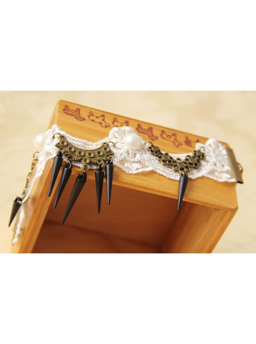 Fashion Casual Retro Bride Wedding Dress Dancing White Lace Pearl Black Rivet Armband