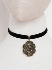 Fashion Retro Exaggerated Simple Skull Black Velvet Rope Female Short Necklace