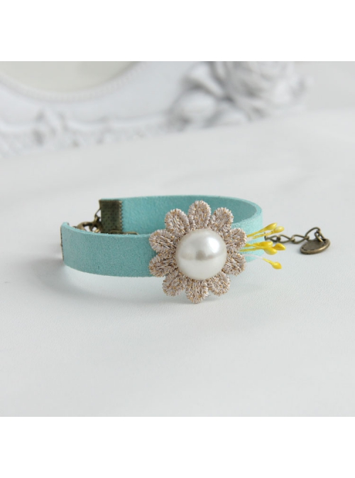 Golden Flower Pearl Retro Fashion Simple Blue Female Bracelet