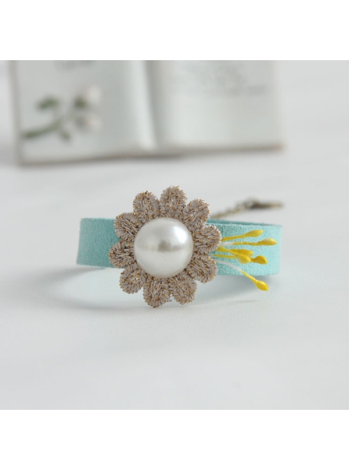 Golden Flower Pearl Retro Fashion Simple Blue Female Bracelet
