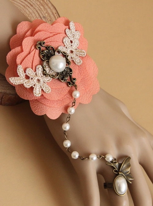 Palace Fashion Pink Flower Pearl Golden Lace Retro Female Bracelet With Ring One Chain