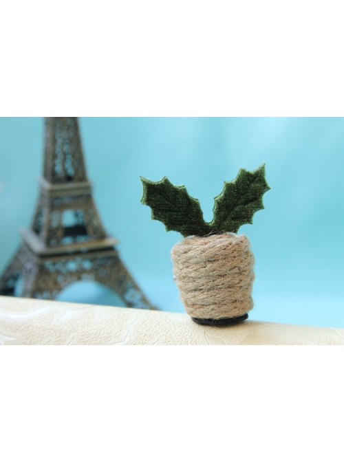 Creative Handmade Cute Retro Fashion Christmas Green Plants Leaves Female Brooch