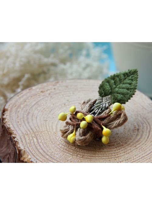Handmade Cute Christmas Retro Fashion Female Green Plants Leaves Stamen Small Brooch