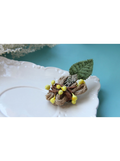 Handmade Cute Christmas Retro Fashion Female Green Plants Leaves Stamen Small Brooch
