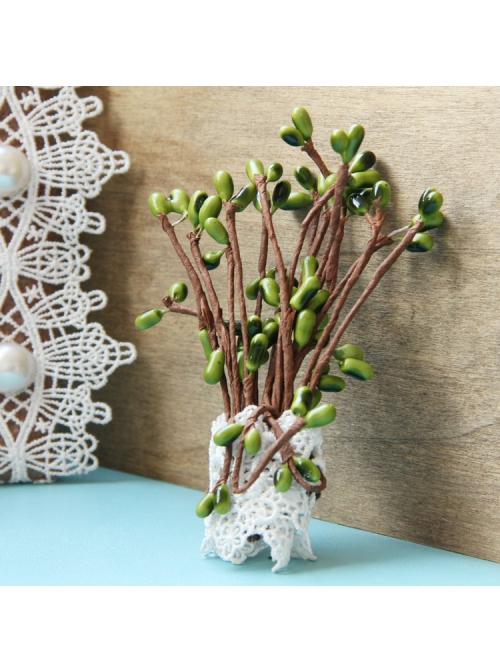 Retro Simple Green Tree White Lace Handmade Fashion Female Small Brooch