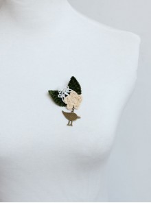 Retro Fashion Casual Bird Flower White Lace Green Leaf Female Small Brooch