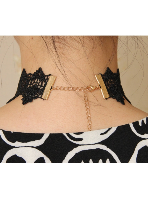 Fashion Retro Exaggerated Black Fox Fur White Lace Pearl Tassel Flower Female Choker