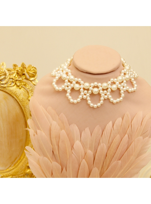 Retro Baroque Fashion Simple White Pearl Female Short Necklace