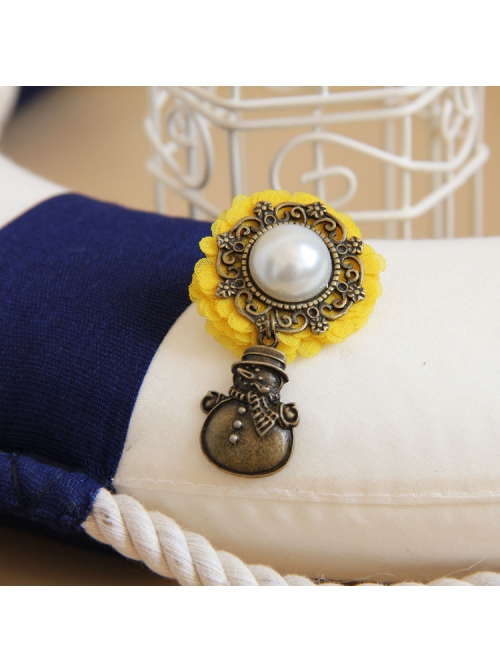 Retro Fashion Christmas Little Snowman Yellow Flowers White Pearl Female Cloth Brooch