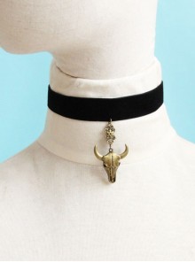 Retro Fashion Simple Bronze Bull Head Flower Black Velvet Rope Female Short Necklace