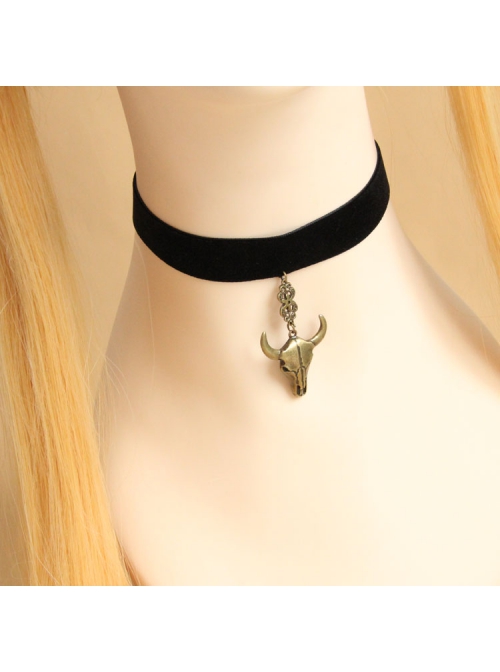 Retro Fashion Simple Bronze Bull Head Flower Black Velvet Rope Female Short Necklace