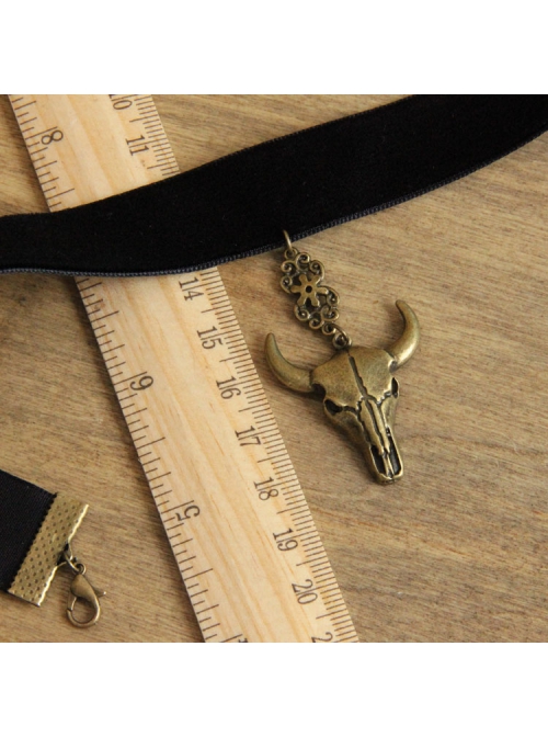 Retro Fashion Simple Bronze Bull Head Flower Black Velvet Rope Female Short Necklace