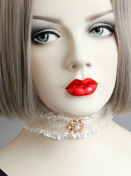 Simple Baroque Fashion Retro Female White Velvet Rope Imitation Pearl Short Necklace