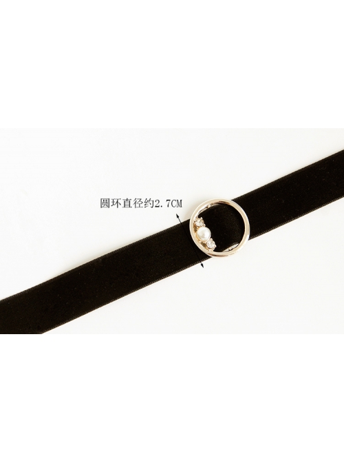 All-Match Retro Fashion Personality Black Velvet Belt Metal Ring Pearl Female Short Necklace