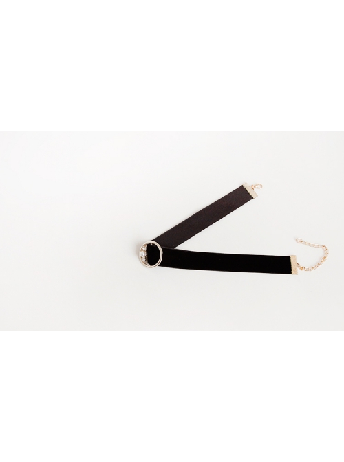 All-Match Retro Fashion Personality Black Velvet Belt Metal Ring Pearl Female Short Necklace