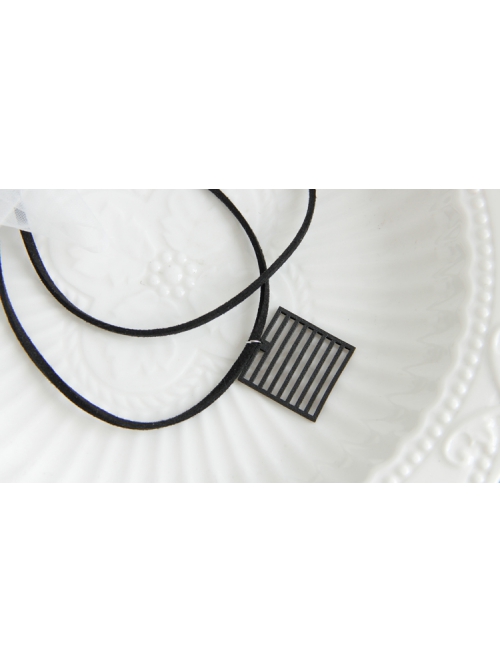 All-Match Retro Double-Layer Fashion Personality Stripes Geometric Black Female Collar
