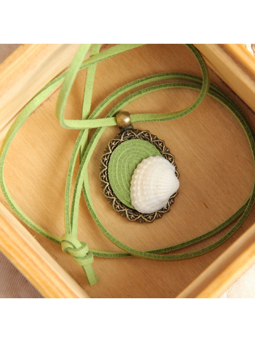 Retro Fashion All-Match Personality Green Pendant White Shell Velvet Rope Female Long Necklace