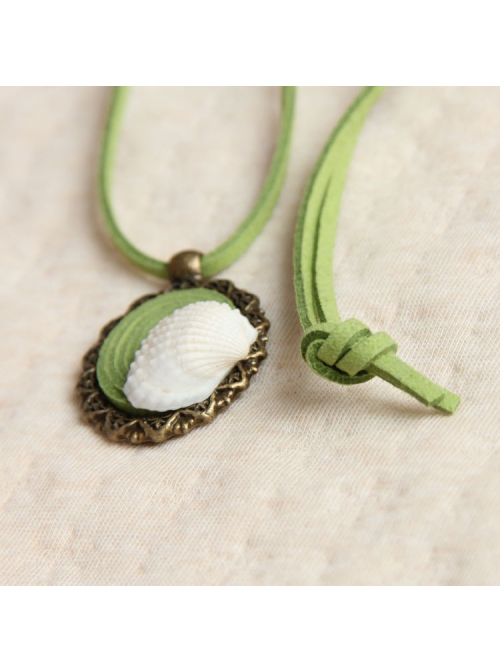 Retro Fashion All-Match Personality Green Pendant White Shell Velvet Rope Female Long Necklace