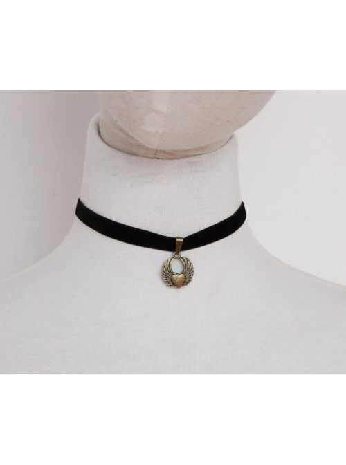Retro Personality Fashion Black Velvet Rope Love Wings Pendant Simple Female Short Necklace