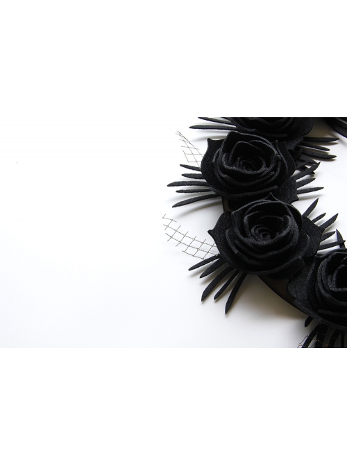 Retro Fashion Halloween Black Rose Flower Mesh Garland Door Hanger Wall Hanging