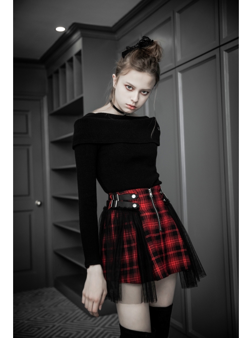 Punk  Metal Decoration Lattice Mesh Folds Matching Belt Black And Red Half Skirt