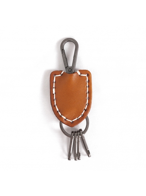 Punk Metal Heart-Shaped Design Skull Decoration Unisex Brown Keychain