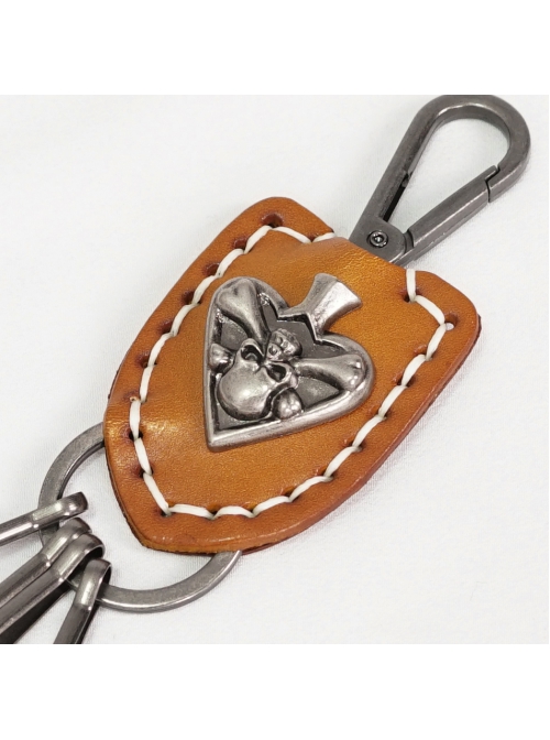 Punk Metal Heart-Shaped Design Skull Decoration Unisex Brown Keychain