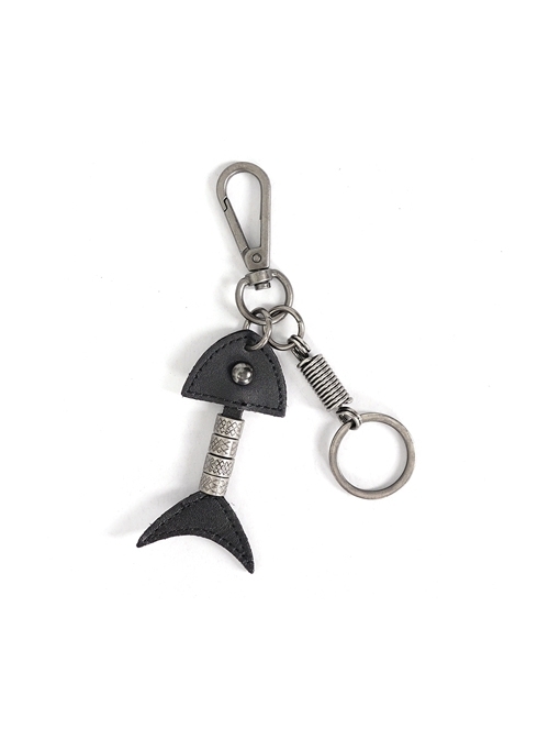 Punk Unisex Black Leather Stitching Carved Pattern Metal Fishbone Shape Design Keychain