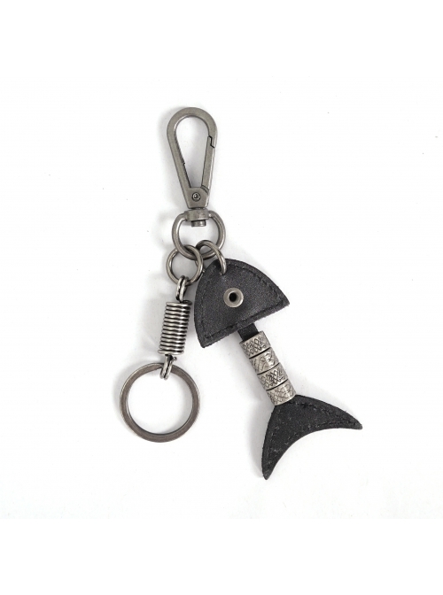 Punk Unisex Black Leather Stitching Carved Pattern Metal Fishbone Shape Design Keychain