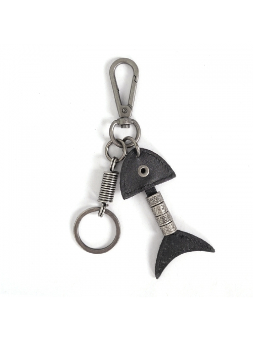 Punk Unisex Black Leather Stitching Carved Pattern Metal Fishbone Shape Design Keychain