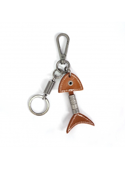 Punk Unisex Brown Leather Stitching Carved Pattern Metal Fishbone Shape Design Keychain