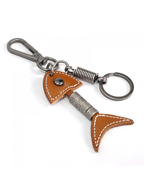 Punk Unisex Brown Leather Stitching Carved Pattern Metal Fishbone Shape Design Keychain