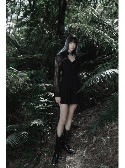 Gothic Fine-Grained Lace Embroidery Print Shirt With Shoulder Pads