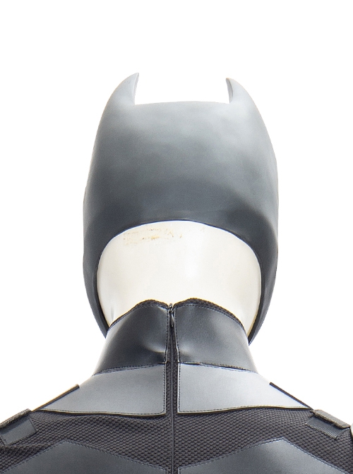 The Batman Bruce Wayne Black Battle Suit Halloween Cosplay Accessories Helmet