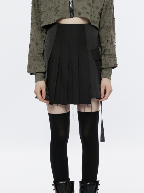 Black Hem Raw Edge Paneled Pleated Punk A-Line Short Skirt