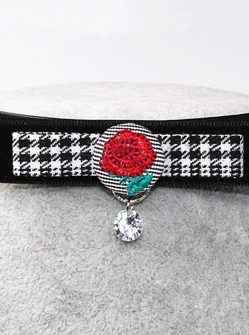 Gothic Retro Red Rose Embroidery Black White Plaid Velvet PU Leather Necklace