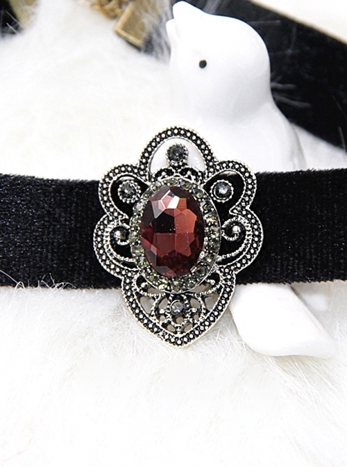 Gothic Retro Black Pleuche Flower Vine Red Diamond Necklace