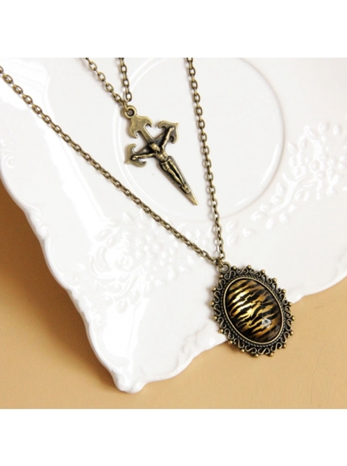 Bronze Retro Leopard Crucifix Pendant Gothic Necklace