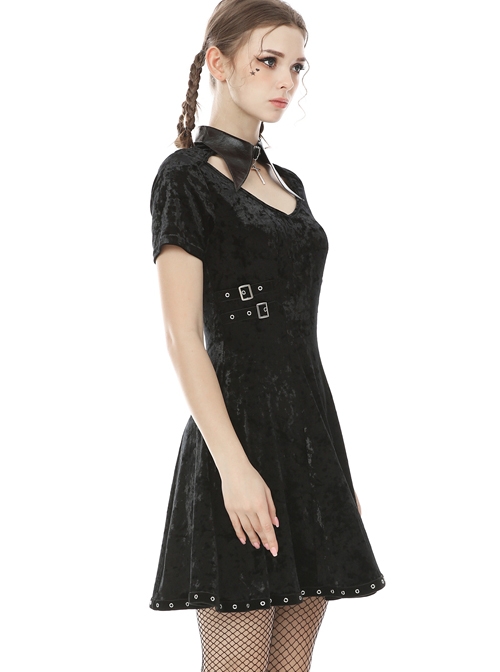 Gothic PU Leather Pointed Collar Black Velvet Short Sleeve Dress